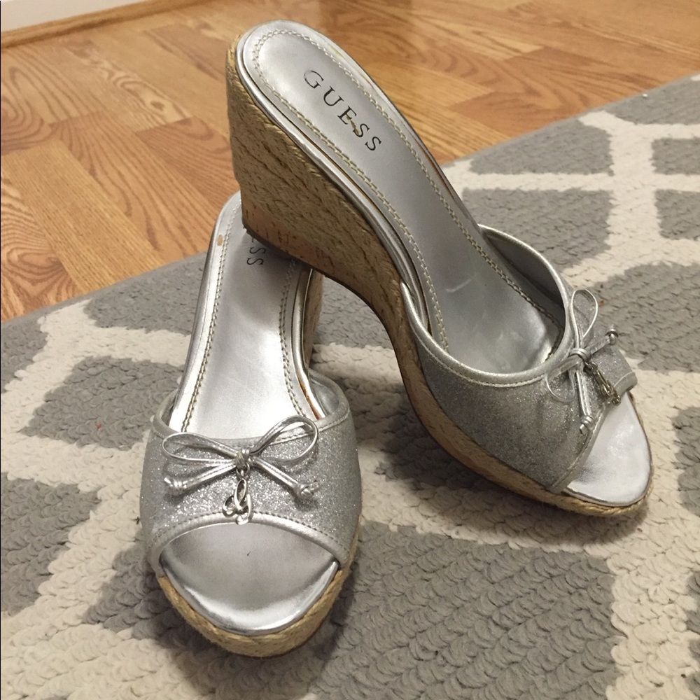 Guess silver wedges